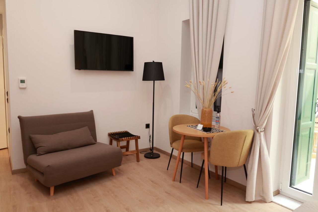 PlomariPlatanos House公寓 外观 照片